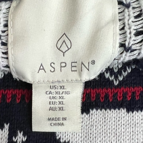 Aspen Polar Bear/Snow Flake Sweater - Picture 4 of 5